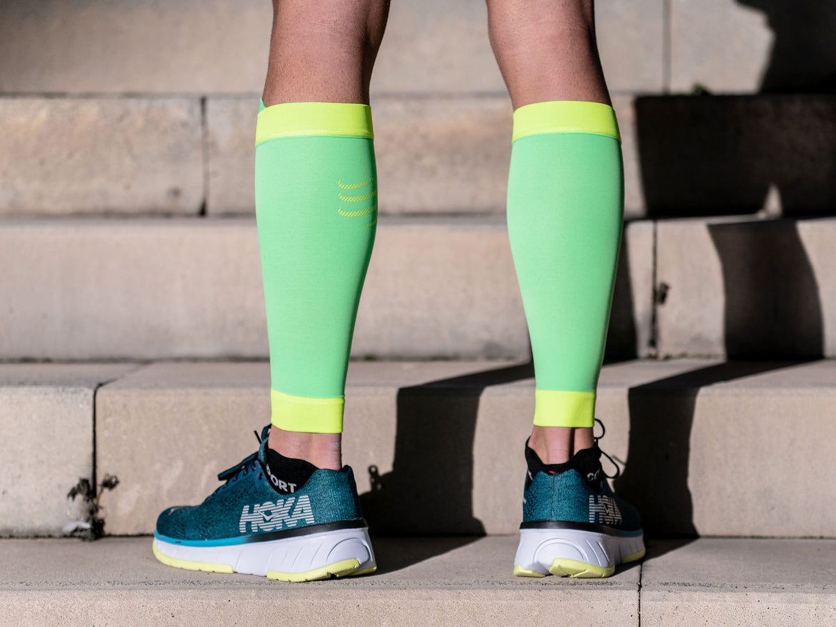 R2V2 calf sleeves fluo green