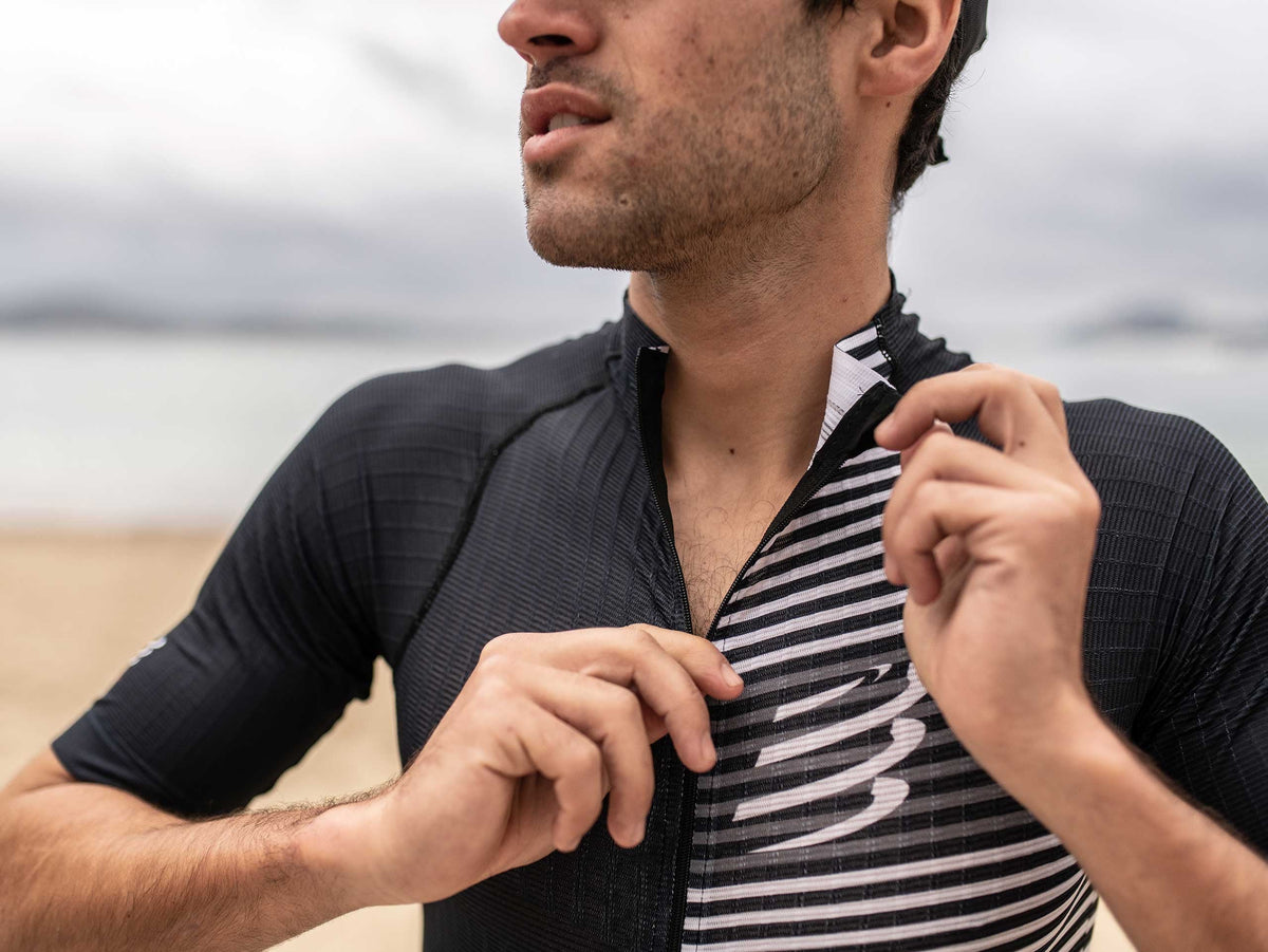 Tri Postural Top black