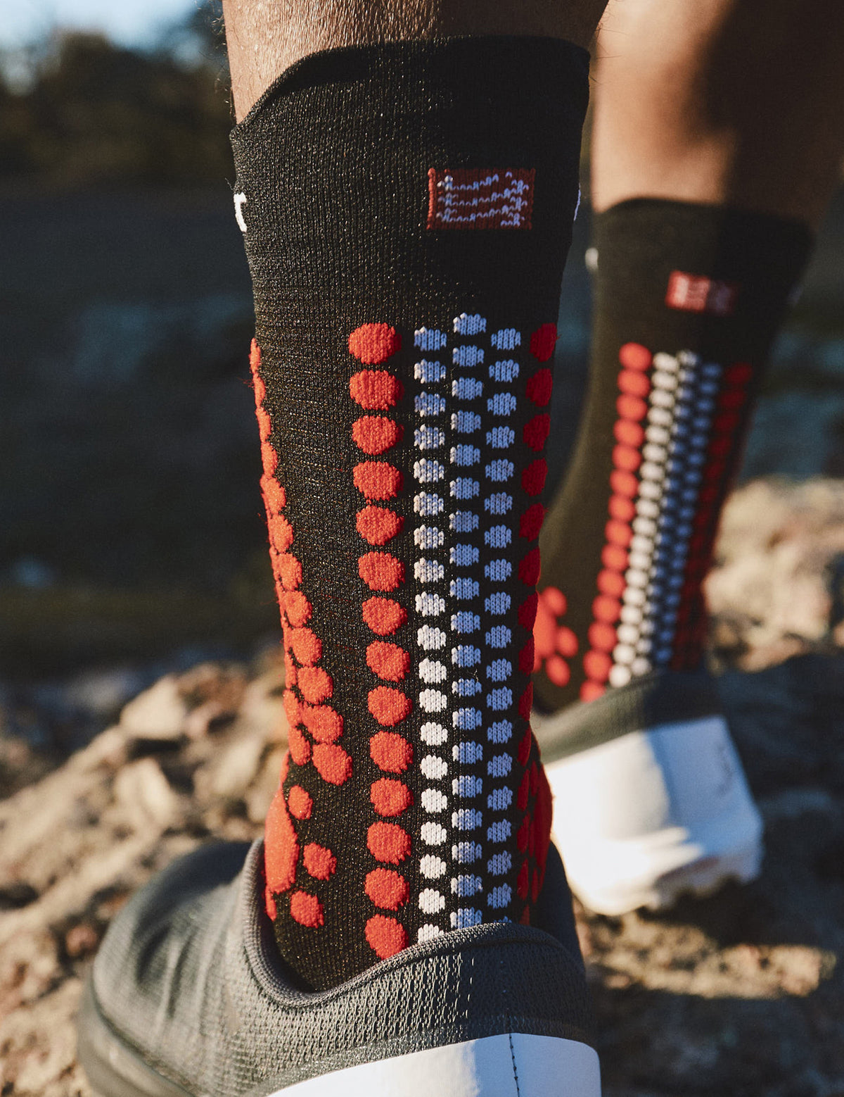 Pro Racing Socks V4.0 Trail - Black/Red