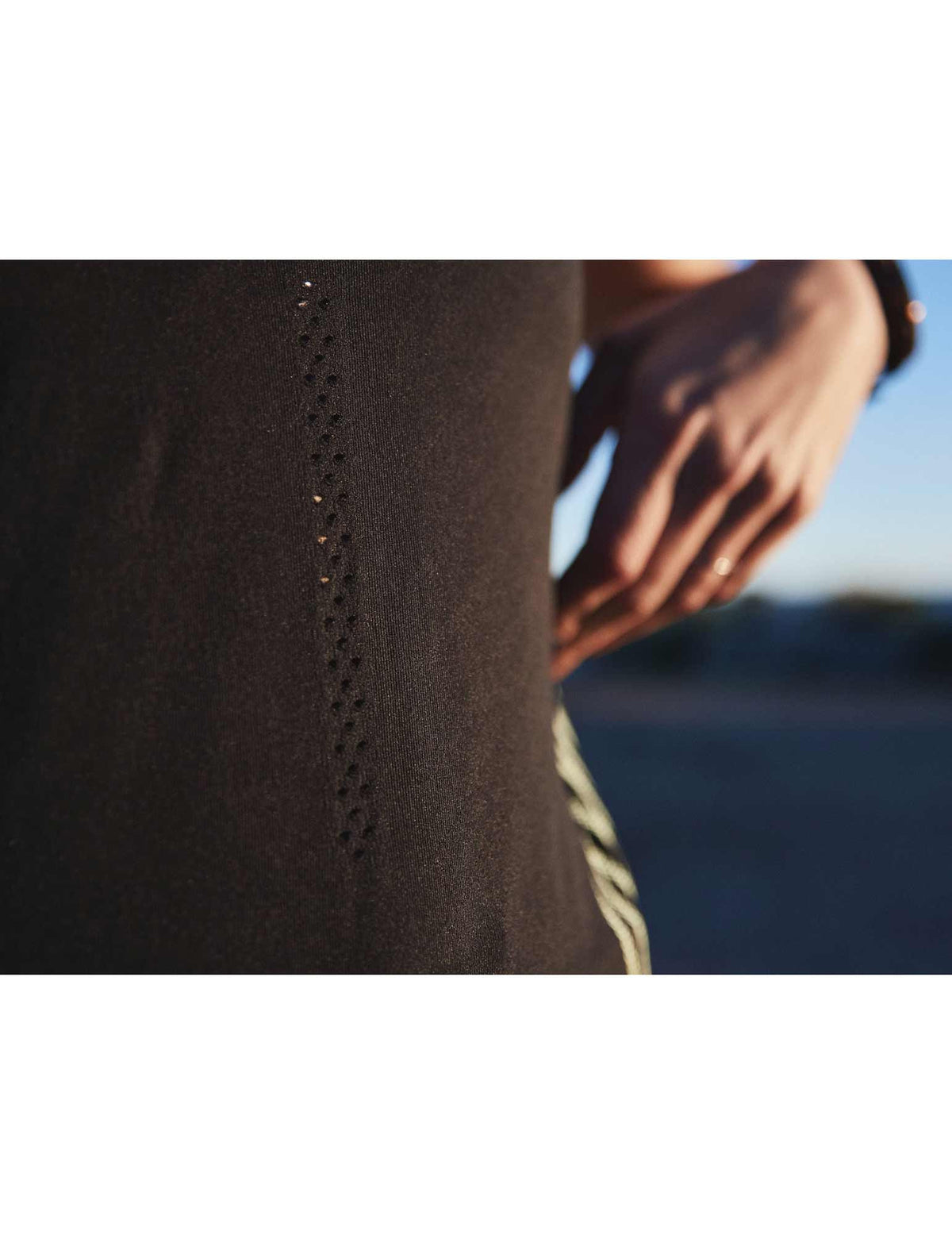 Performance Singlet - Black/Paradise Green