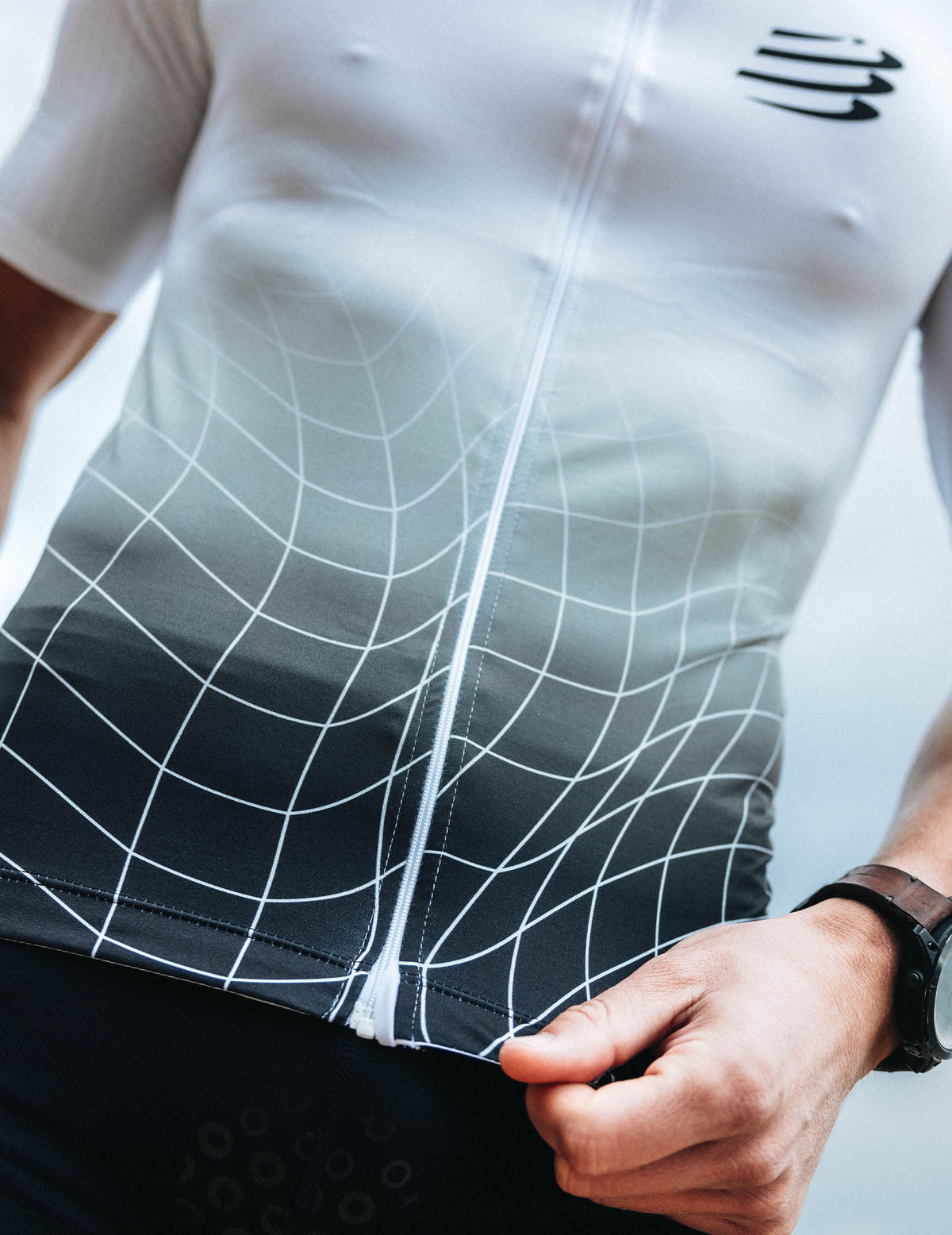 Tri Postural Aero Top - Black/White Print