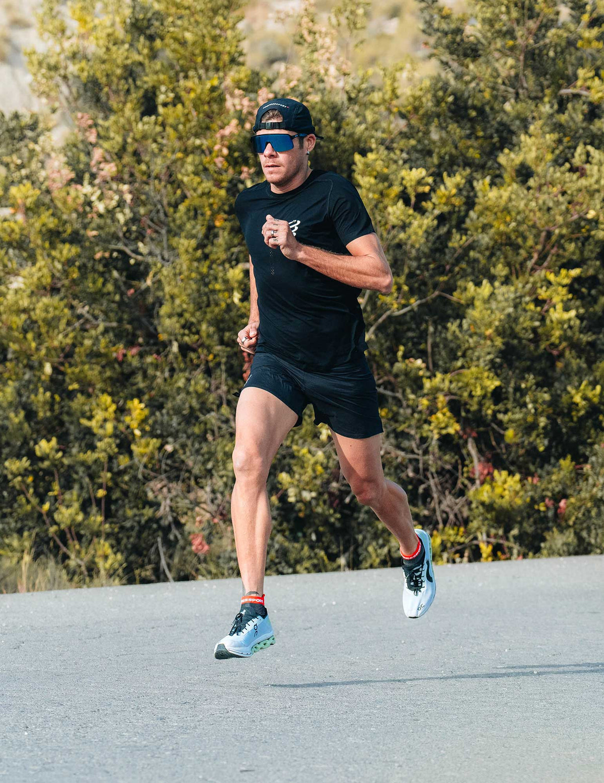 Pro Racing Socks v4.0 Run Low - Black/Core Red