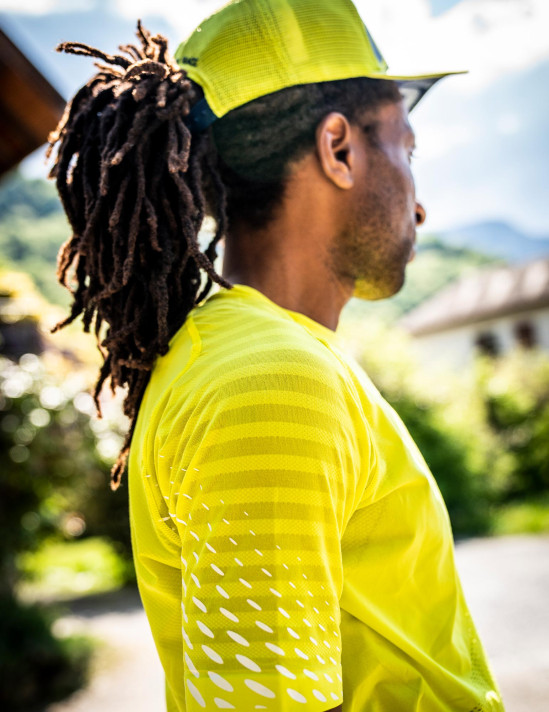 Racing SS Tshirt M EVENING PRIMROSE/WHITE