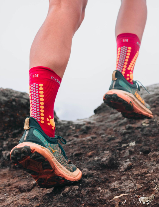 Pro Racing Socks v4.0 Trail PERSIAN RED/BLAZING ORANGE