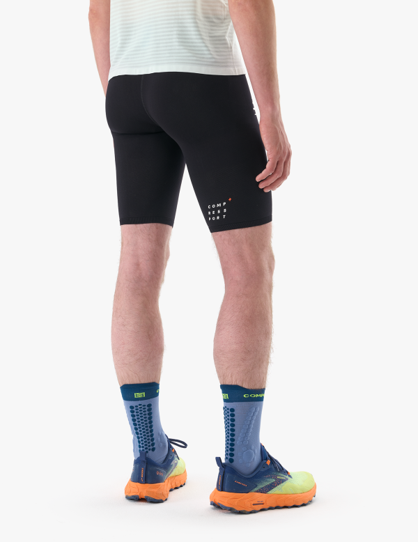 Trail Under Control Short noir