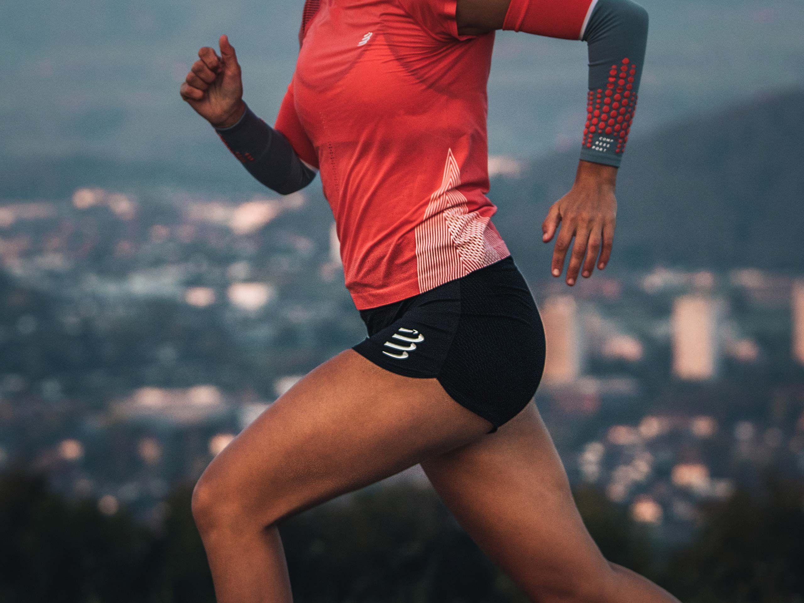 Performance Overshort W BLACK