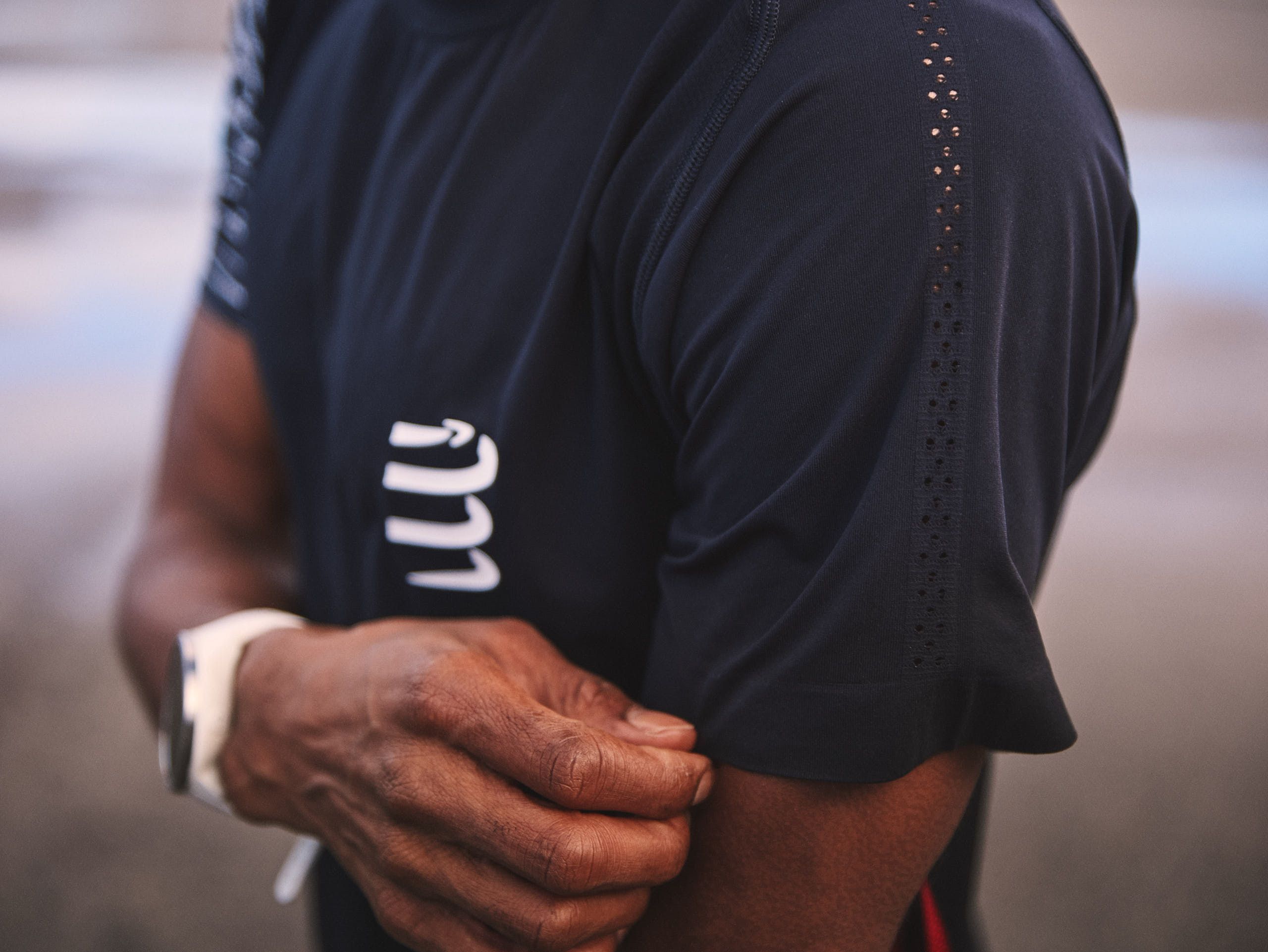Performance SS Tshirt M - Black/Red