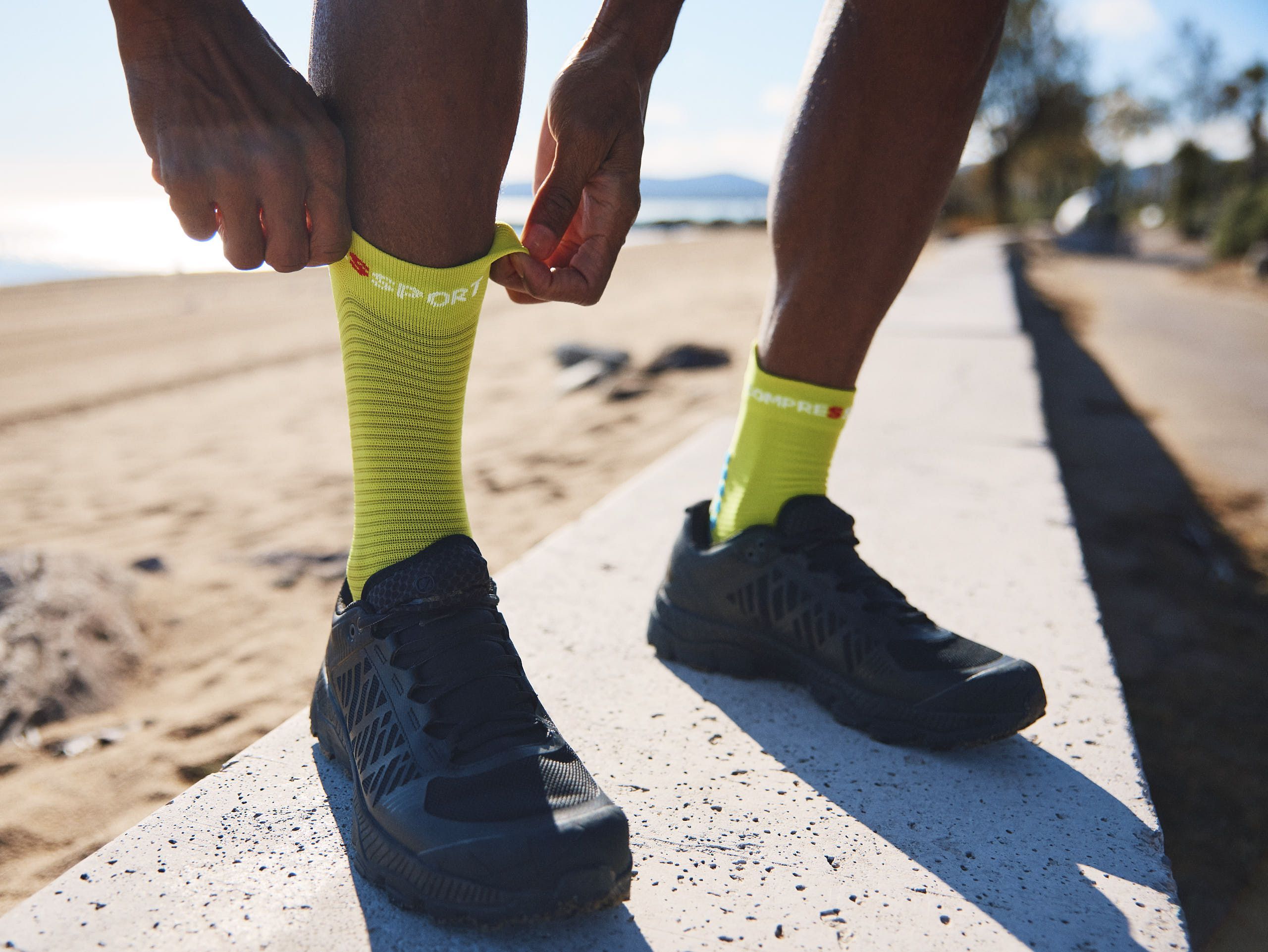 Pro Racing Socks v4.0 Run High - Primerose/Fjord Blue