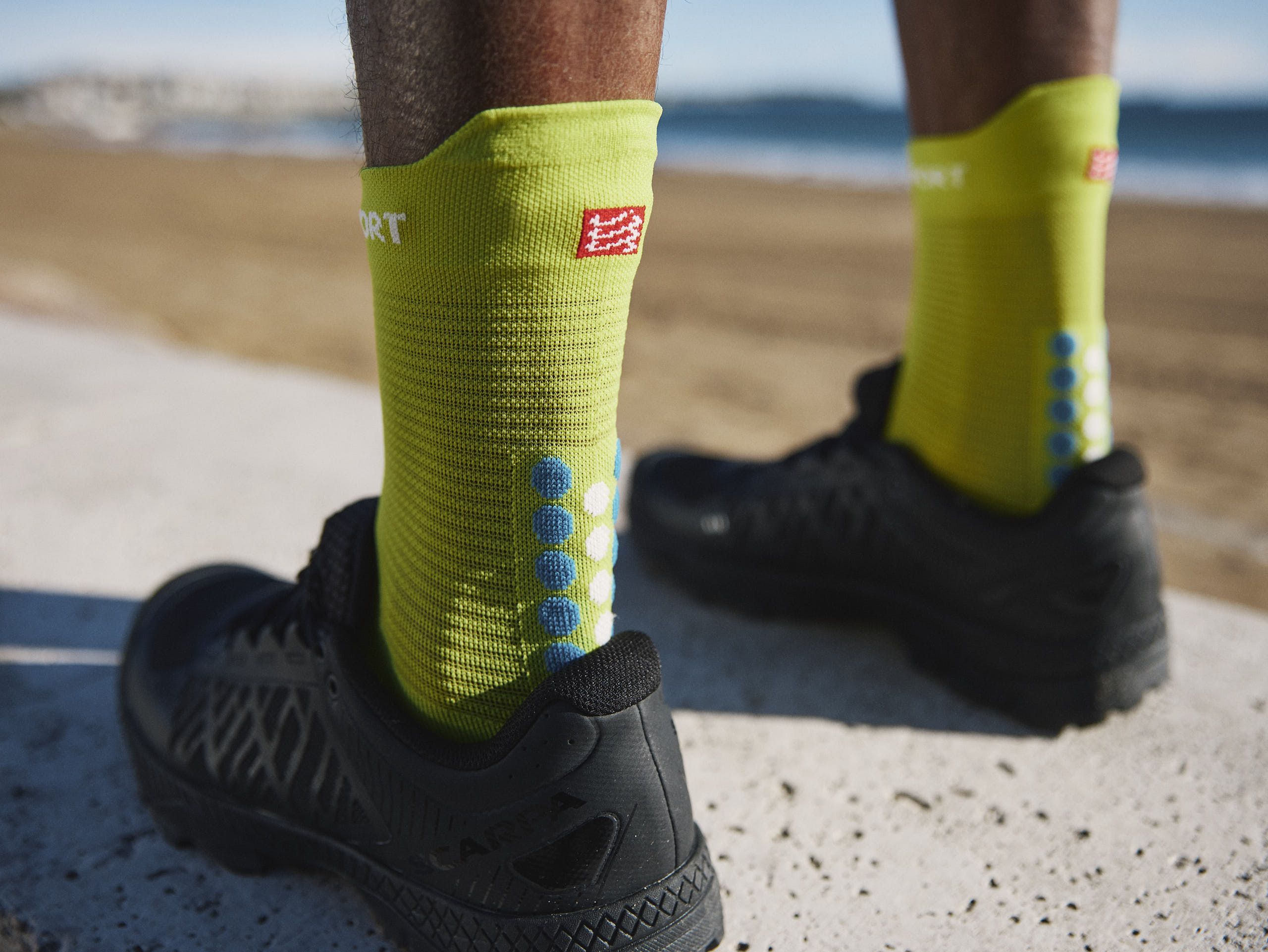 Pro Racing Socks v4.0 Run High - Primerose/Fjord Blue