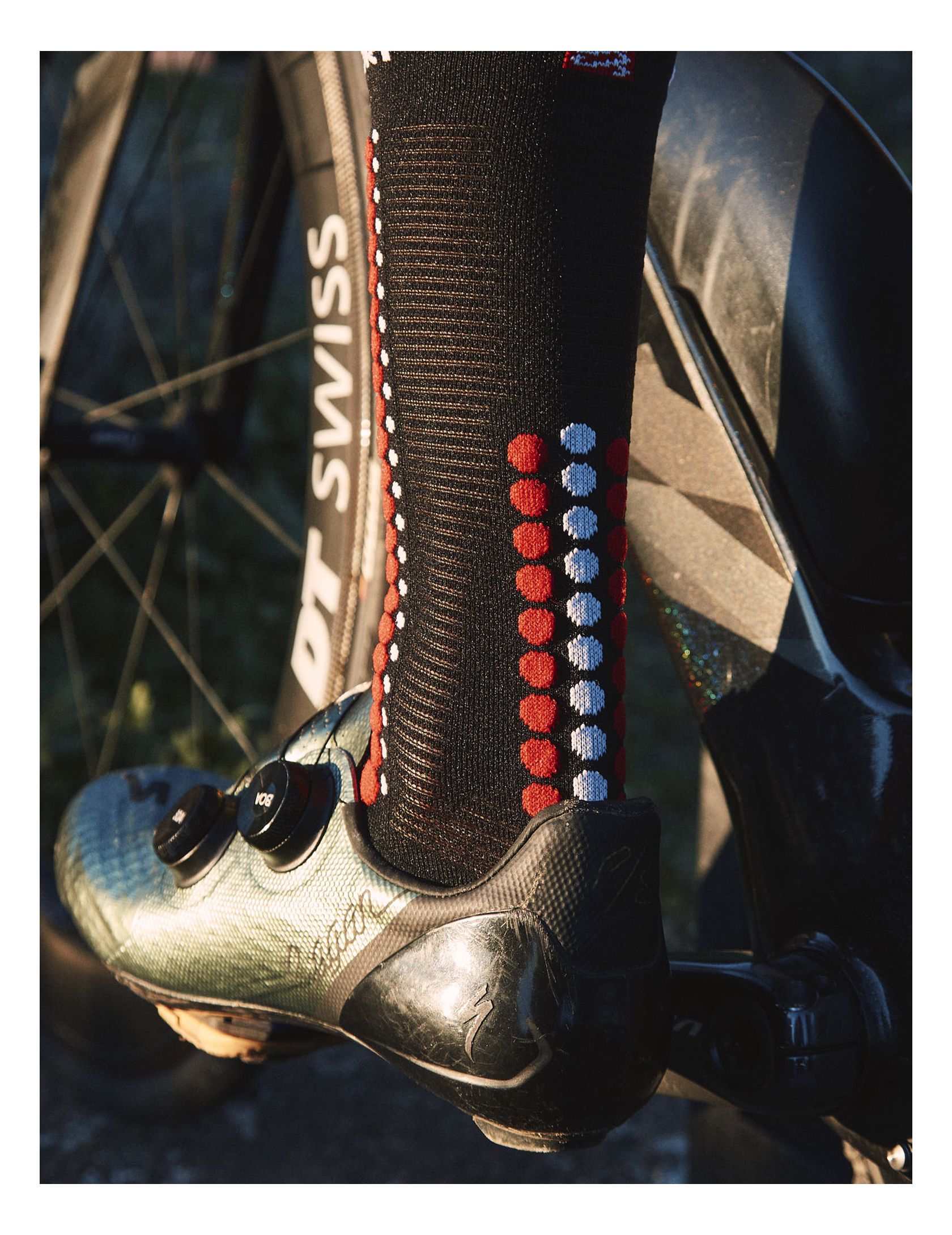 Pro Racing Socks v4.0 Bike - Black/Red