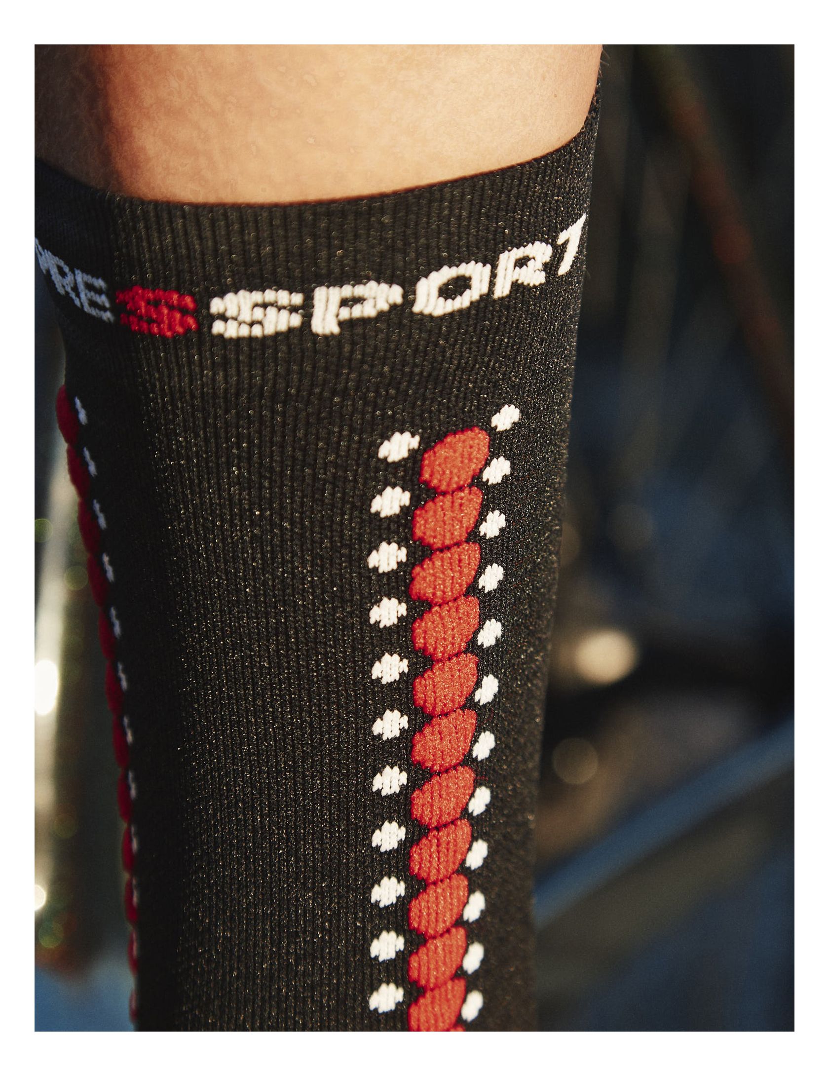 Pro Racing Socks v4.0 Bike - Black/Red